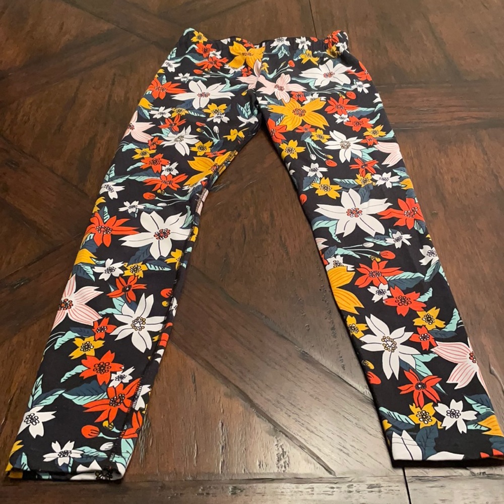 Nike Women’s Yoga Pants - Size M